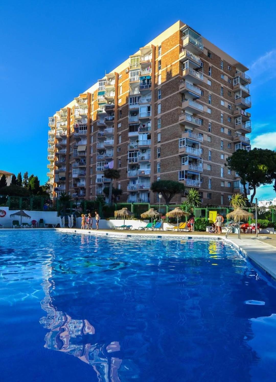 Acuario Apartments Benalmadena 1 Bedroom, 2 Bathrooms Екстер'єр фото
